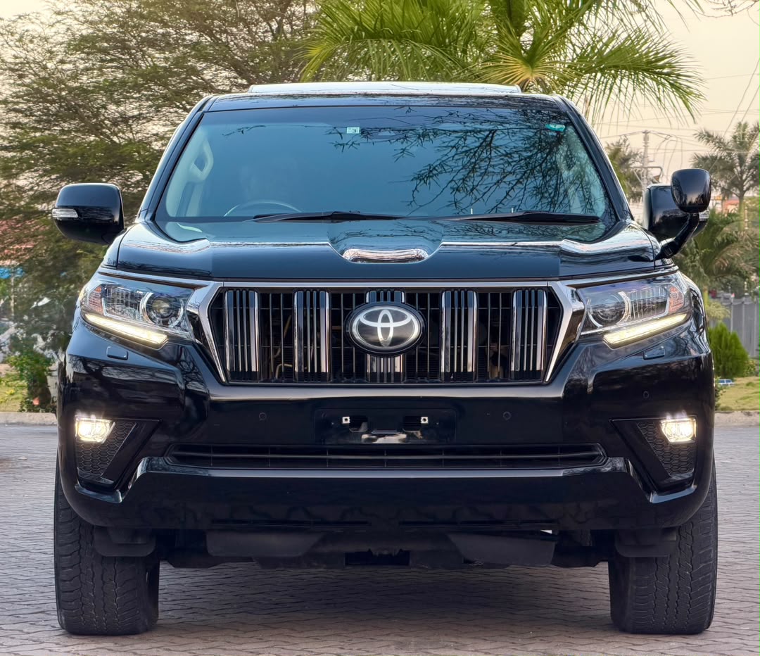TOYOTA LANDCRUISER PRADO
